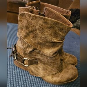 Jellypop Brown Jetty Womens Size 7 Medium Boots. Good Condition